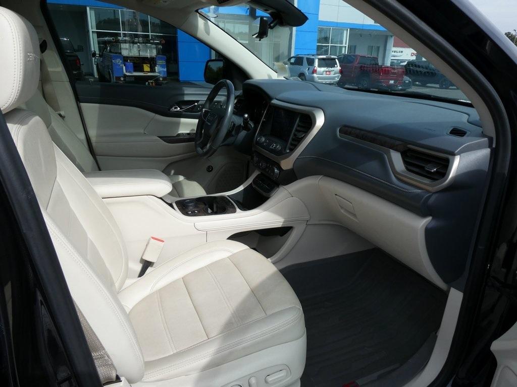 used 2021 GMC Acadia car, priced at $25,995