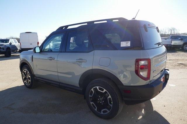 new 2024 Ford Bronco Sport car, priced at $32,944