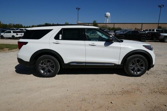 new 2025 Ford Explorer car, priced at $45,286