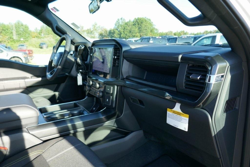 new 2025 Ford F-150 car, priced at $41,544