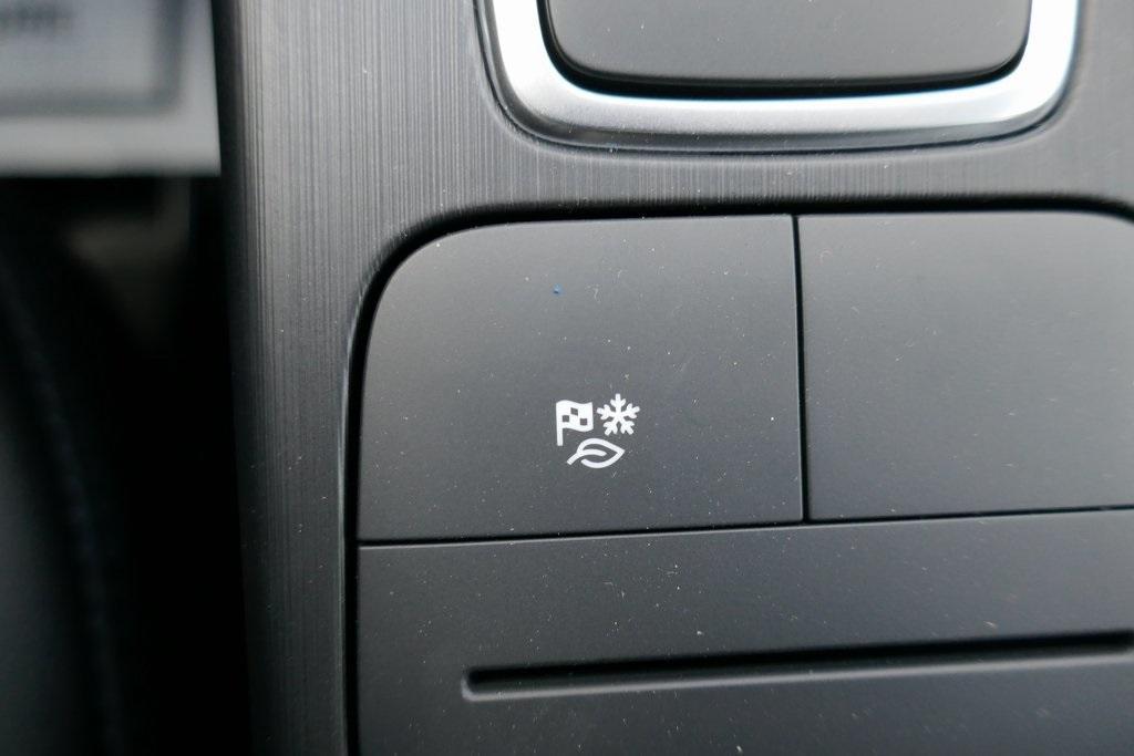 new 2025 Ford Escape car, priced at $27,509