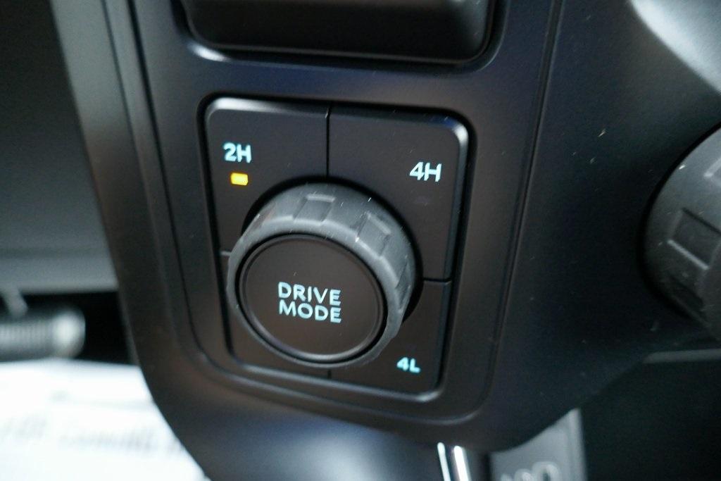 new 2025 Ford F-150 car, priced at $44,702