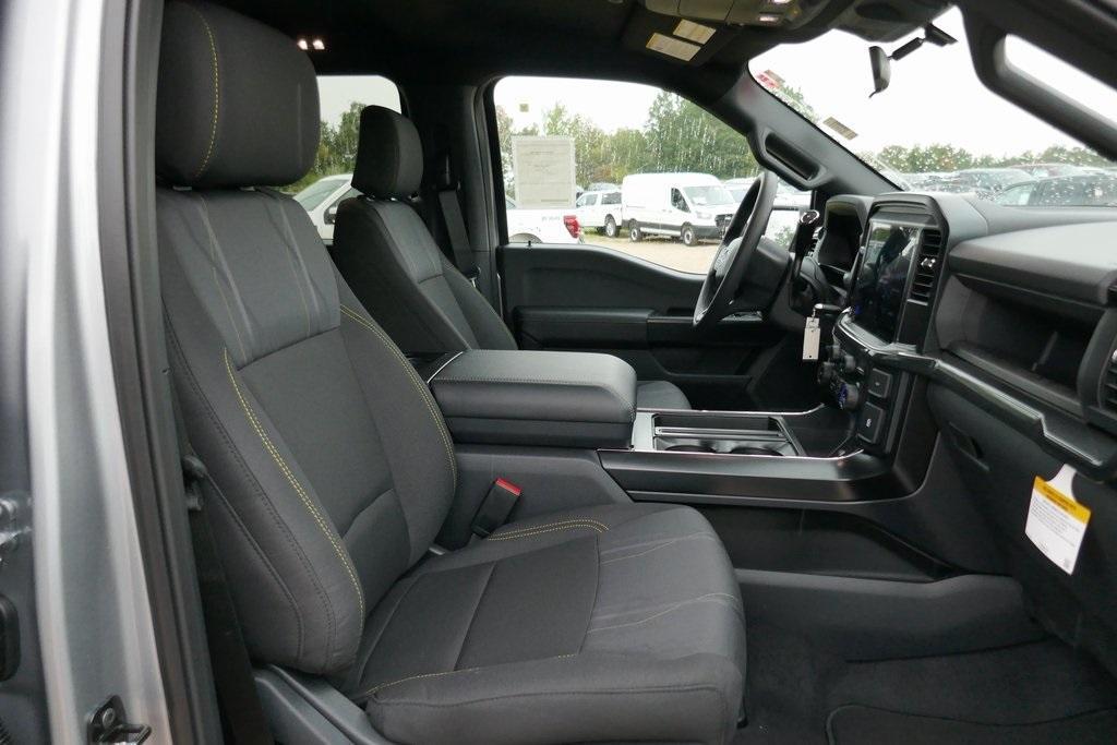 new 2025 Ford F-150 car, priced at $44,702