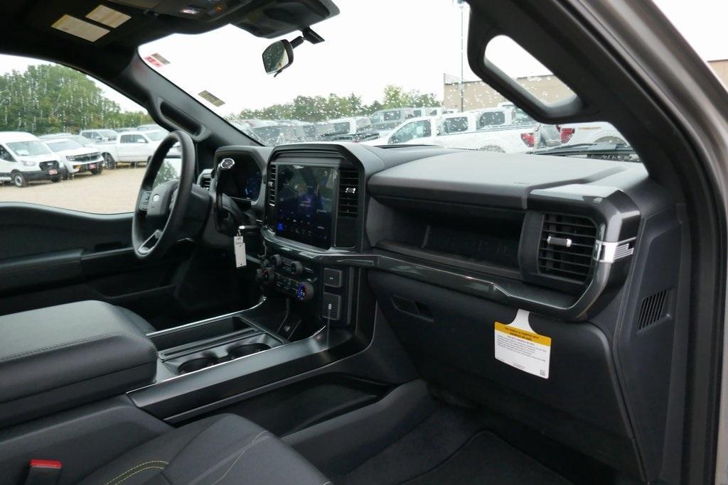 new 2025 Ford F-150 car, priced at $44,702