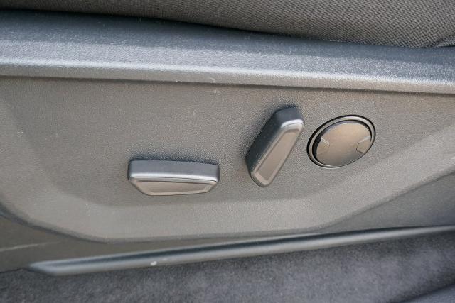 new 2025 Ford F-150 car, priced at $53,589