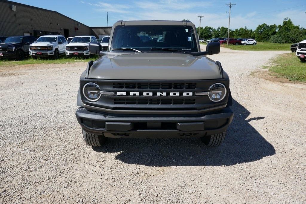 new 2025 Ford Bronco car, priced at $43,721