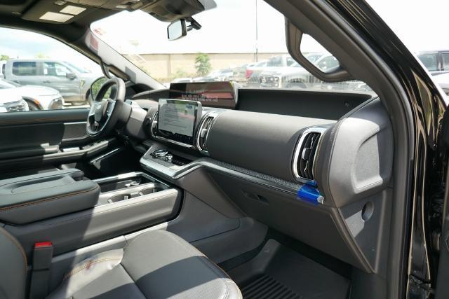 new 2025 Ford Expedition car, priced at $78,255