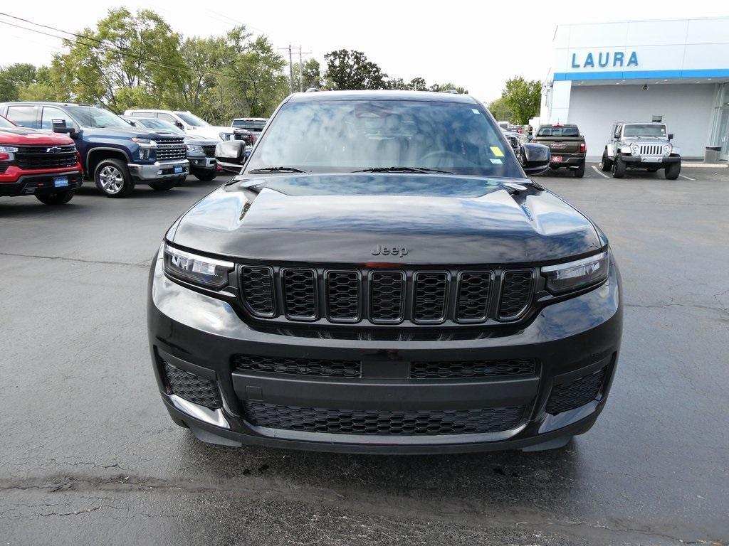 used 2023 Jeep Grand Cherokee L car, priced at $30,995