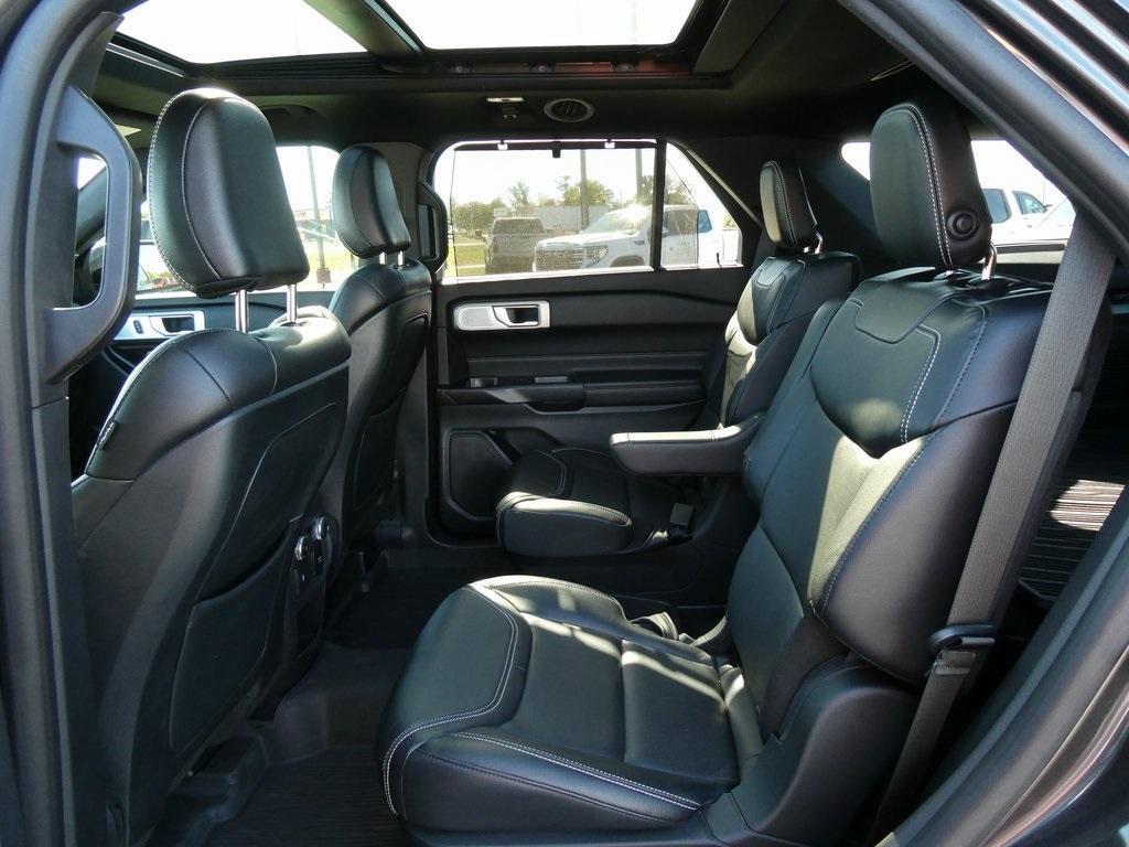 used 2020 Ford Explorer car, priced at $29,995