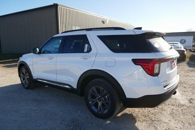 new 2025 Ford Explorer car, priced at $44,870