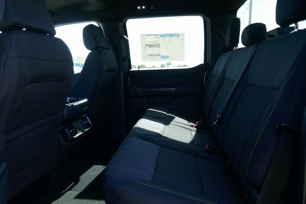 new 2025 Ford F-150 car, priced at $44,302