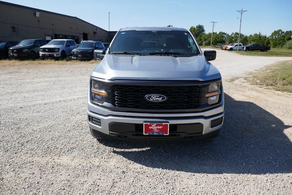 new 2025 Ford F-150 car, priced at $44,302