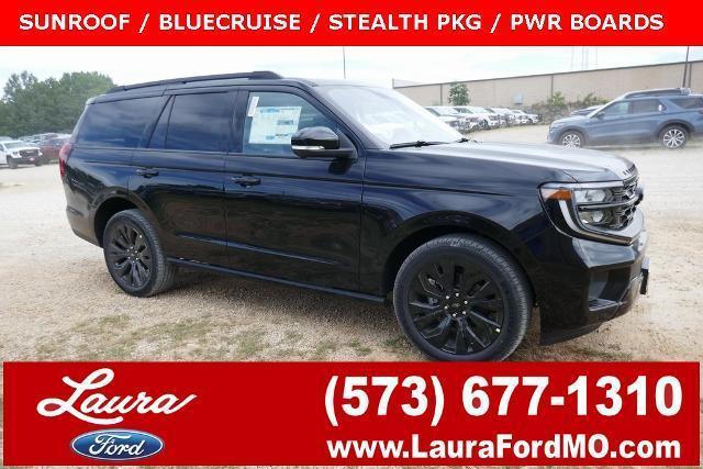 new 2025 Ford Expedition car, priced at $75,335