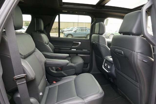 new 2025 Ford Expedition car, priced at $75,335