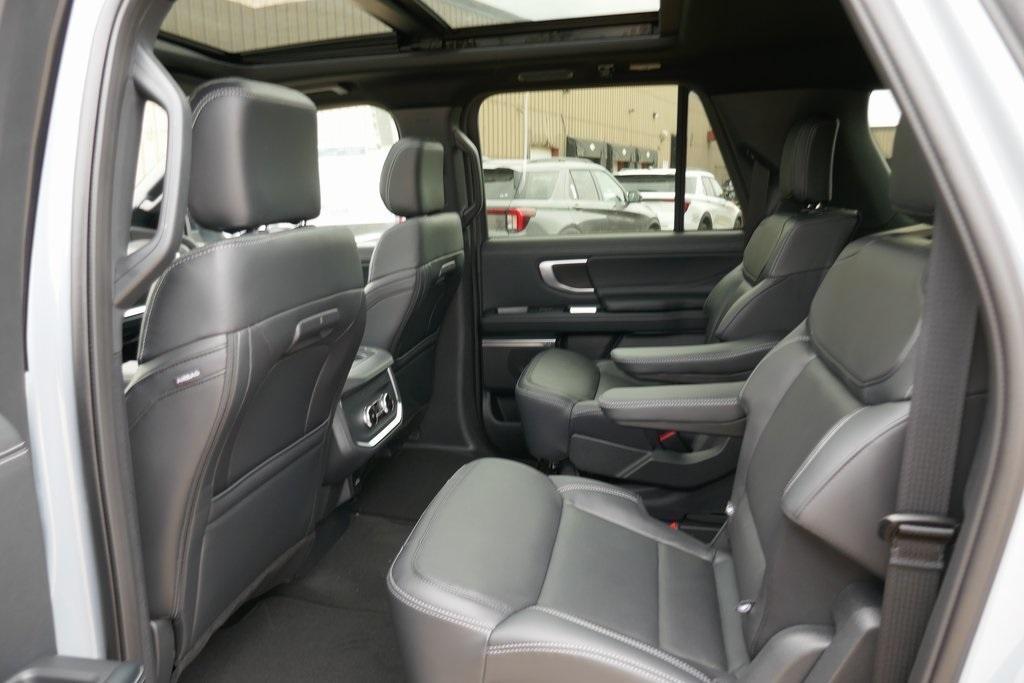 new 2025 Ford Expedition Max car, priced at $80,580