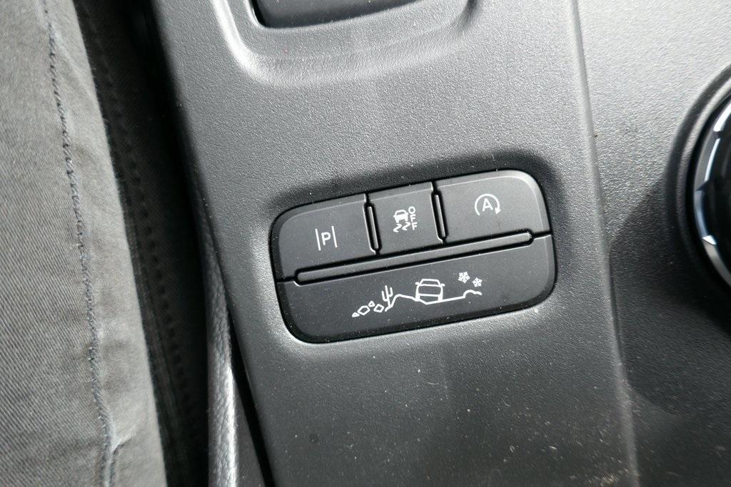 new 2025 Ford Ranger car, priced at $43,125