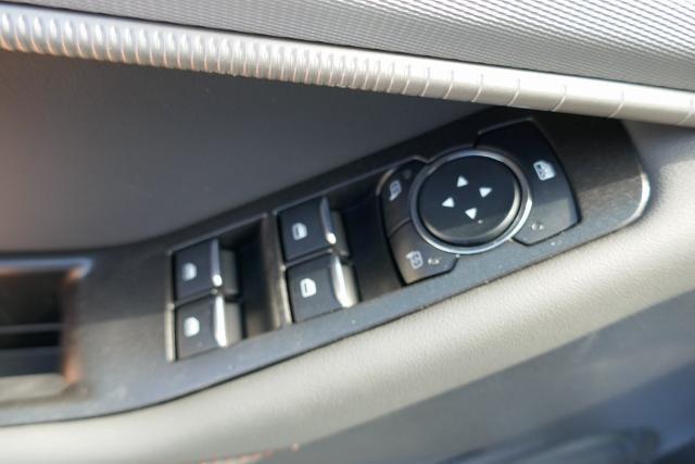 new 2025 Ford Explorer car, priced at $45,373