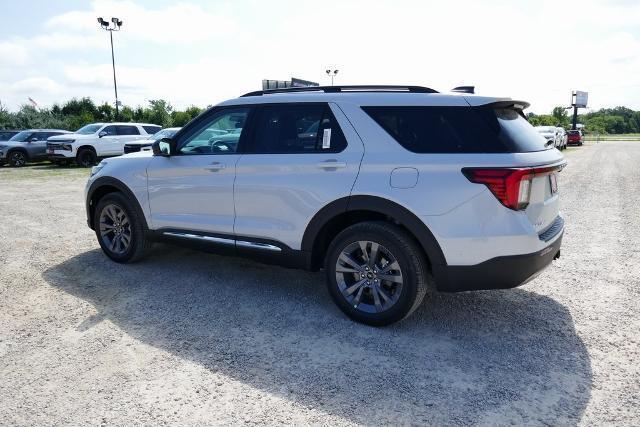 new 2025 Ford Explorer car, priced at $45,373