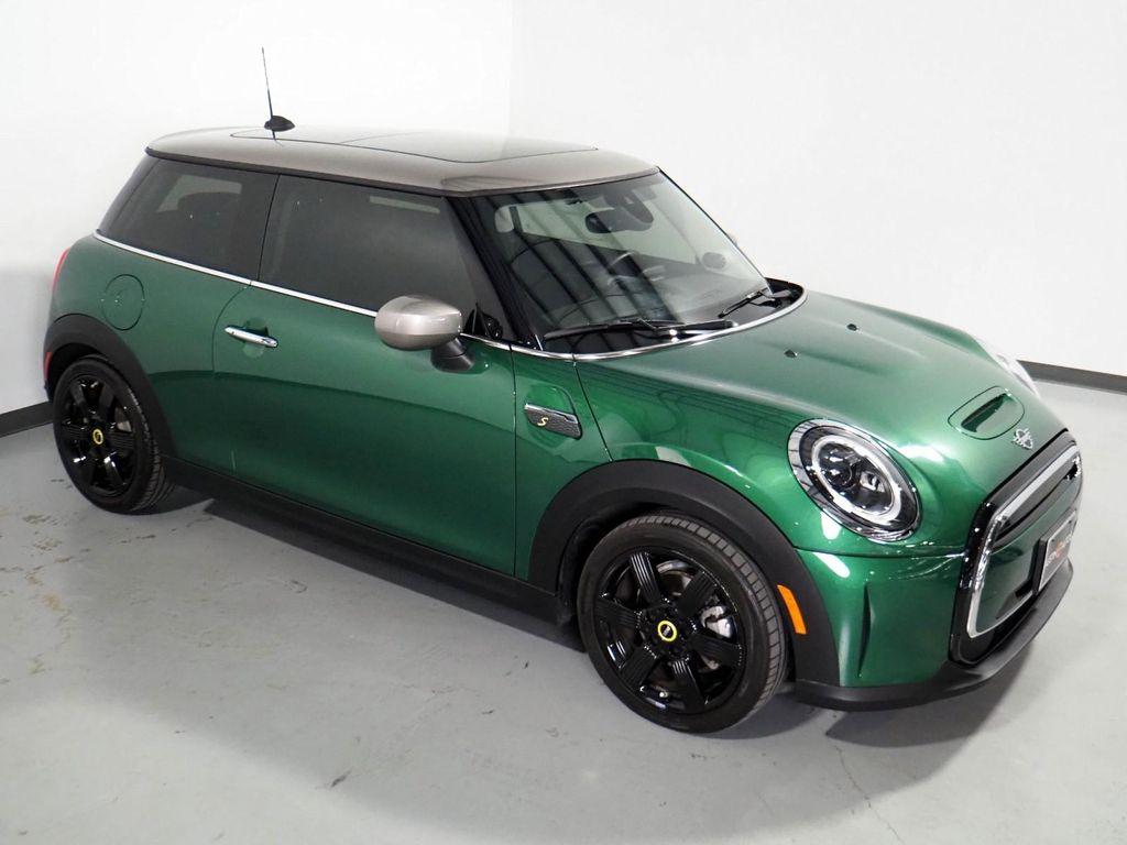 used 2024 MINI Hardtop car, priced at $22,950