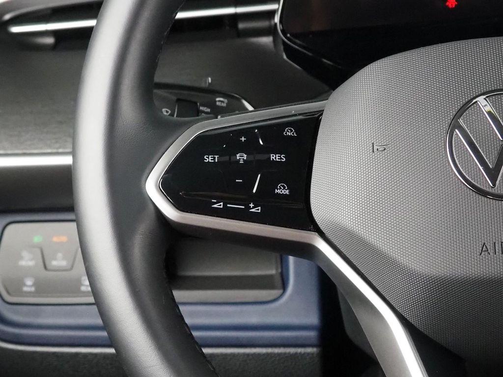 used 2025 Volkswagen ID. Buzz car, priced at $54,950