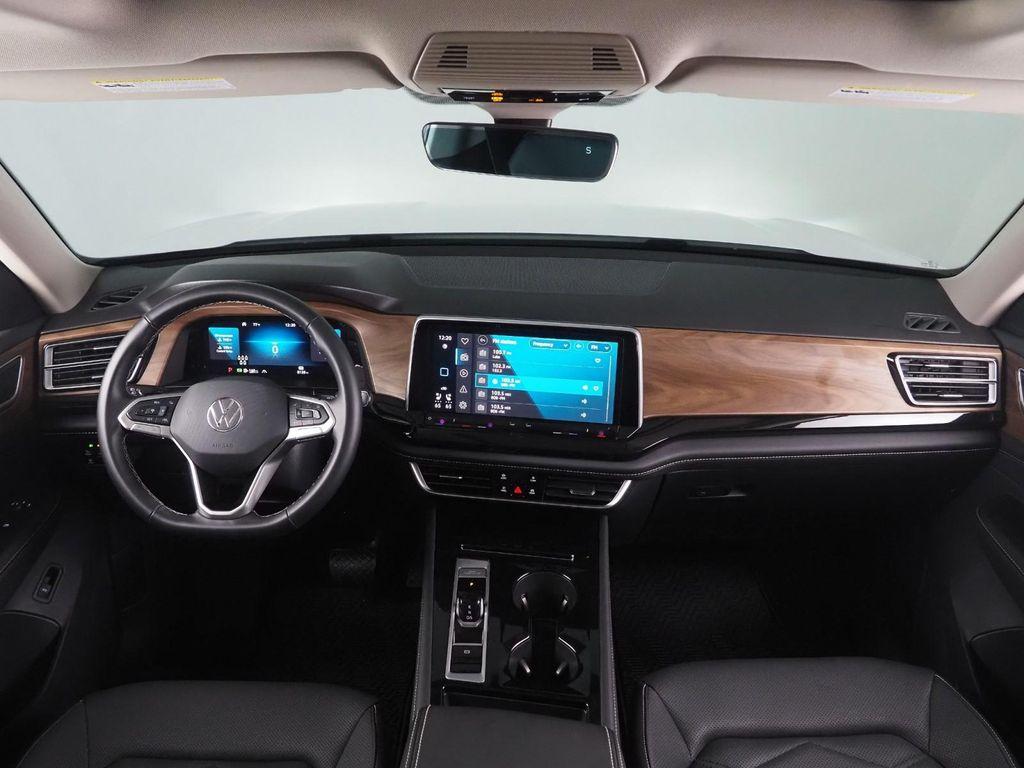 used 2025 Volkswagen Atlas car, priced at $36,950
