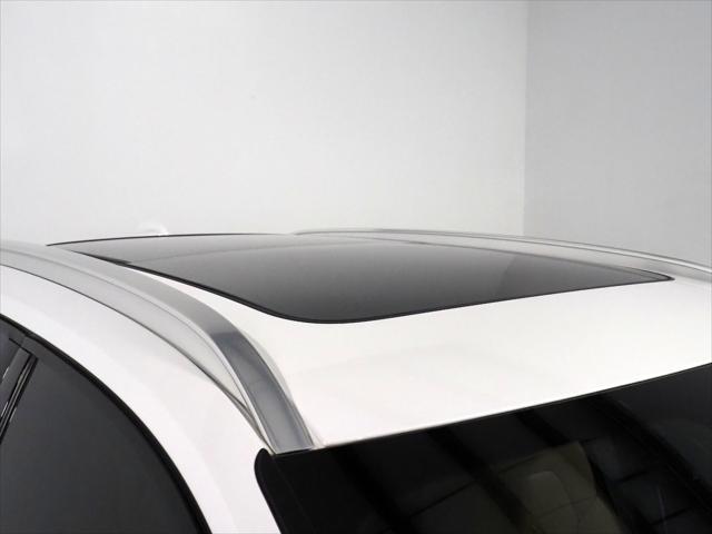 used 2022 Volvo XC40 car, priced at $32,950
