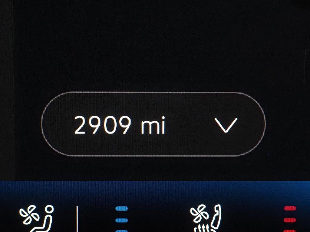 used 2025 Volkswagen ID. Buzz car, priced at $61,500