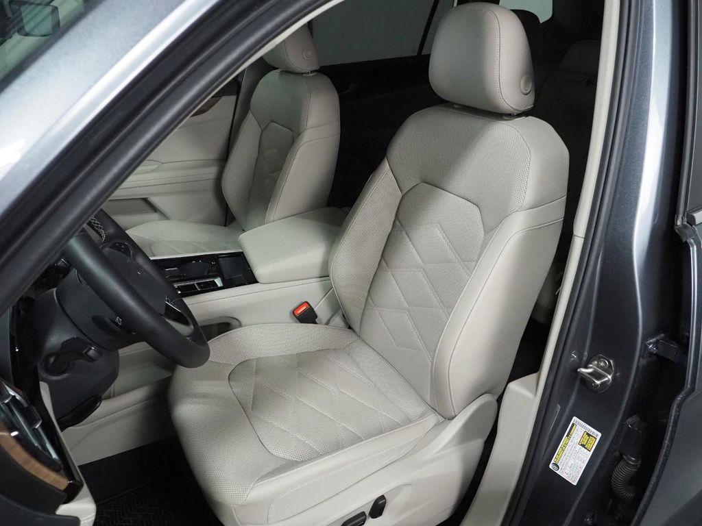 used 2024 Volkswagen Atlas car, priced at $32,500