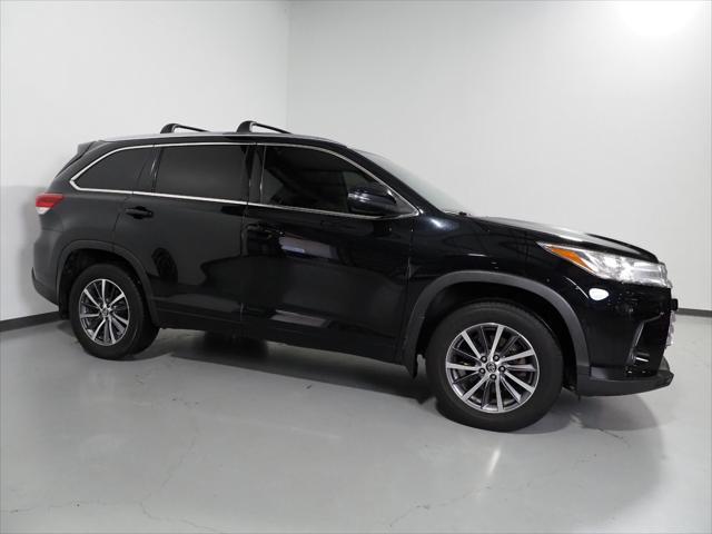 used 2018 Toyota Highlander car, priced at $22,950