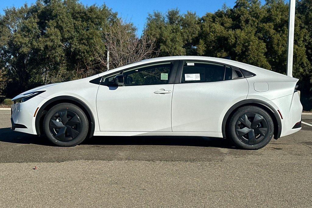 new 2026 Toyota Prius Plug-In Hybrid car, priced at $35,777