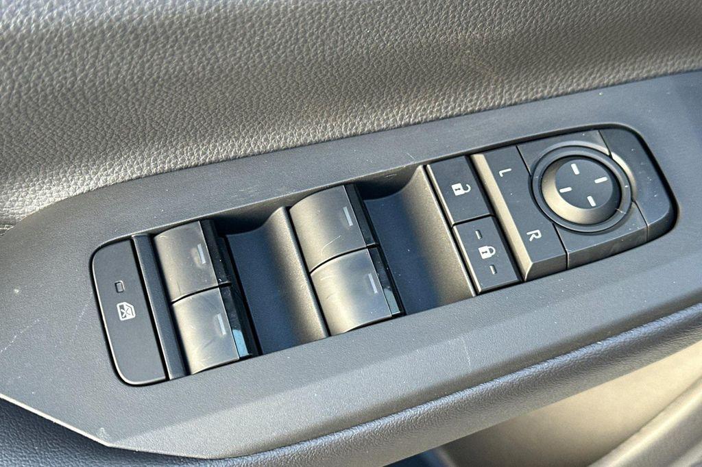 new 2026 Toyota Prius Plug-In Hybrid car, priced at $35,777