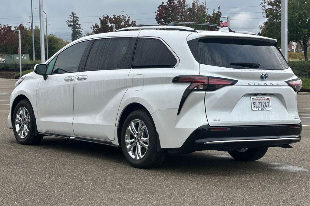 used 2024 Toyota Sienna car, priced at $50,450