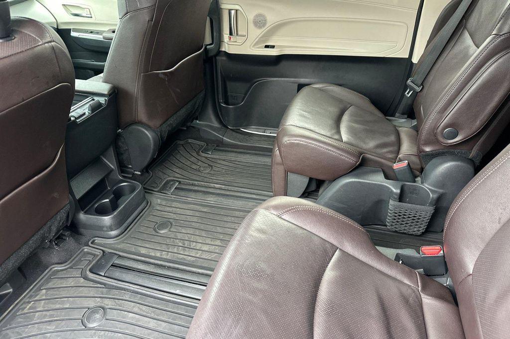 used 2024 Toyota Sienna car, priced at $50,450