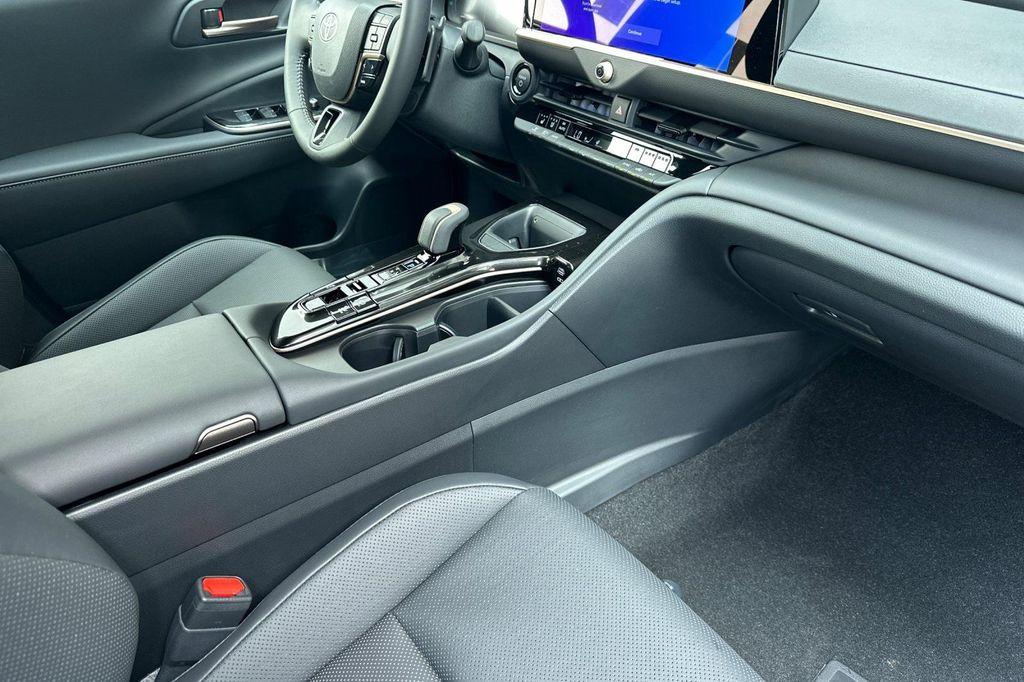 new 2025 Toyota Crown Signia car, priced at $45,991