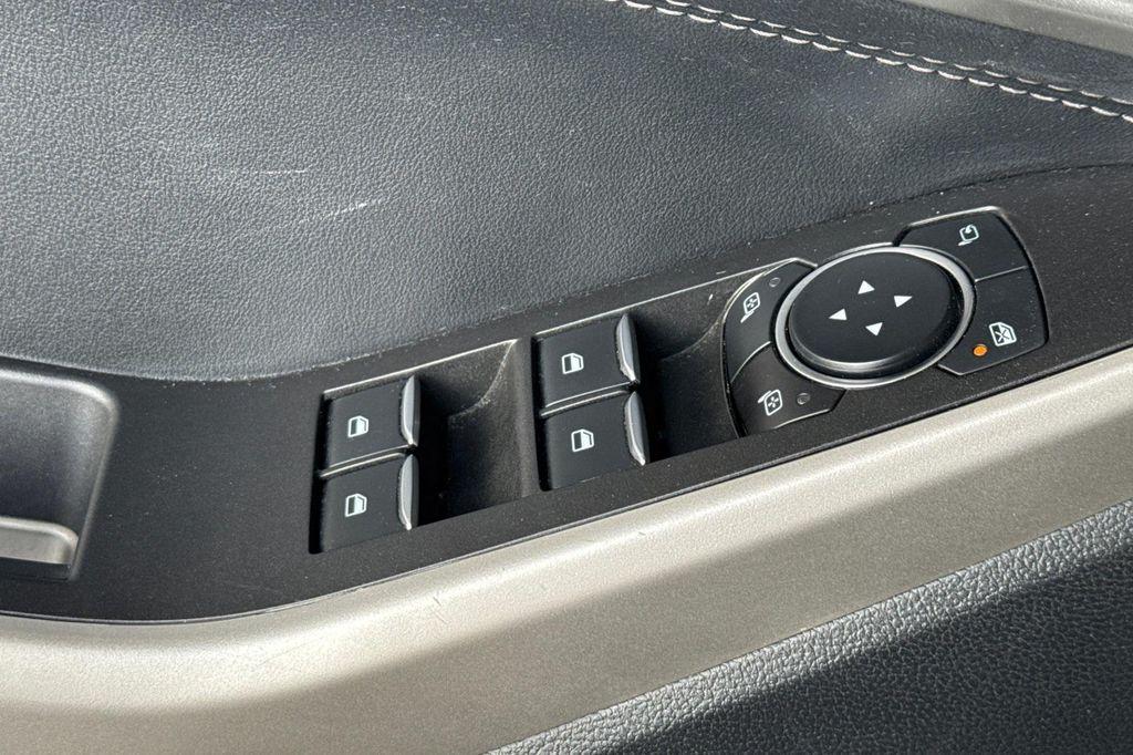 used 2023 Ford Explorer car, priced at $25,777