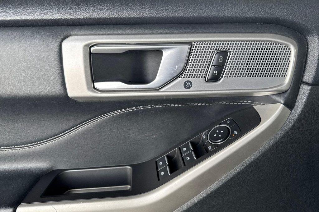 used 2023 Ford Explorer car, priced at $25,777