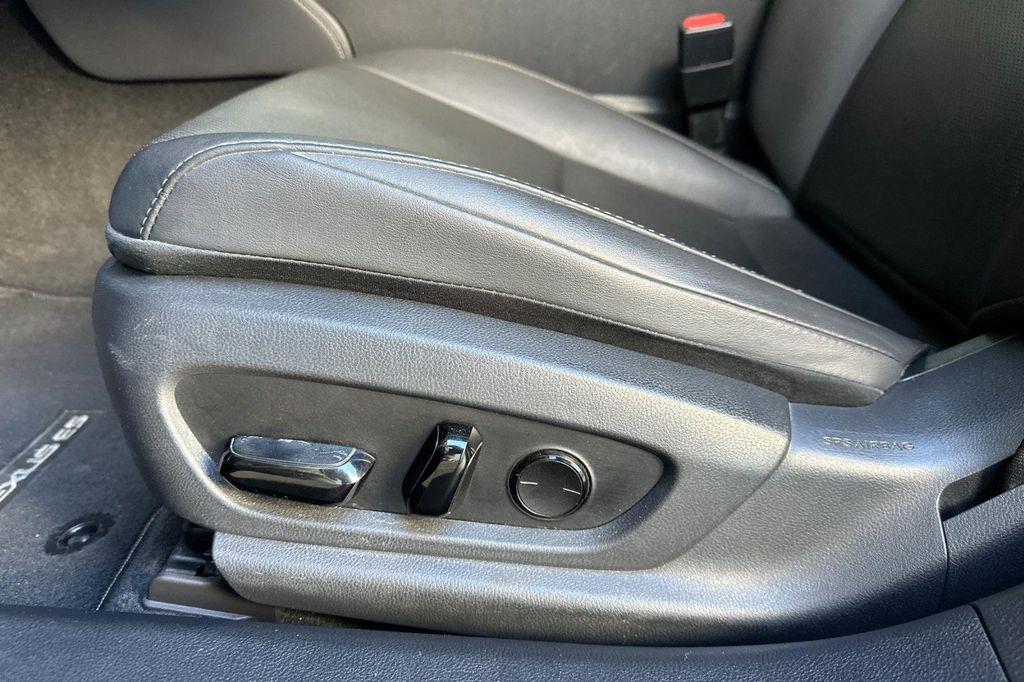 used 2024 Lexus ES 300h car, priced at $38,450