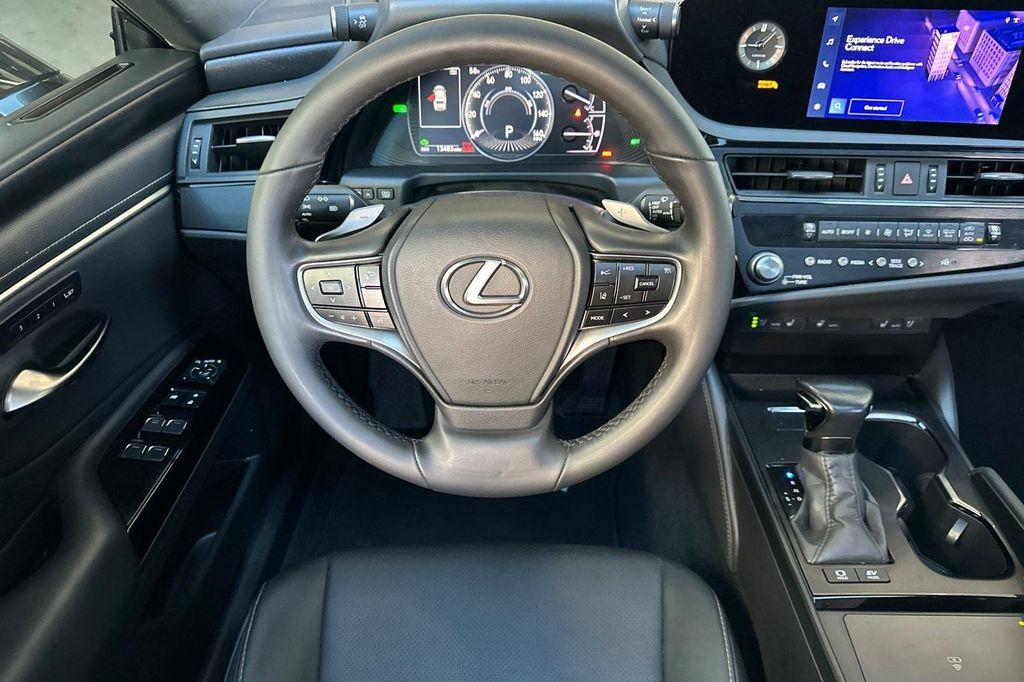 used 2024 Lexus ES 300h car, priced at $38,450