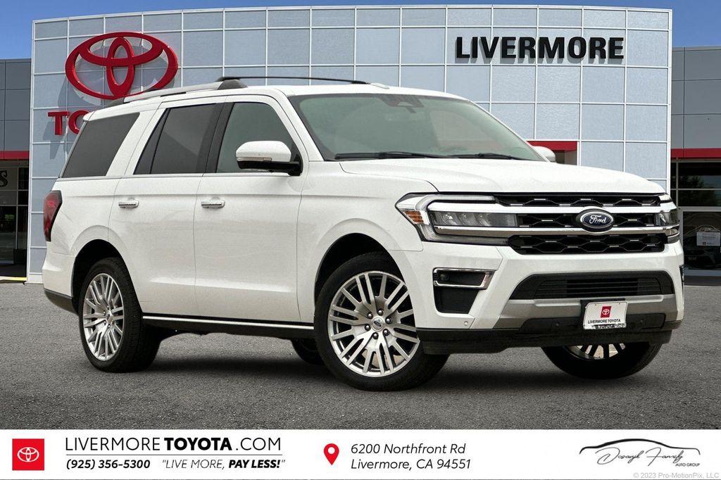 used 2024 Ford Expedition car, priced at $52,990