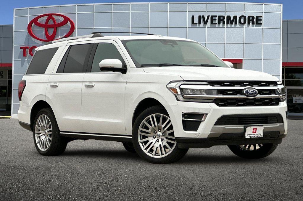 used 2024 Ford Expedition car, priced at $52,990
