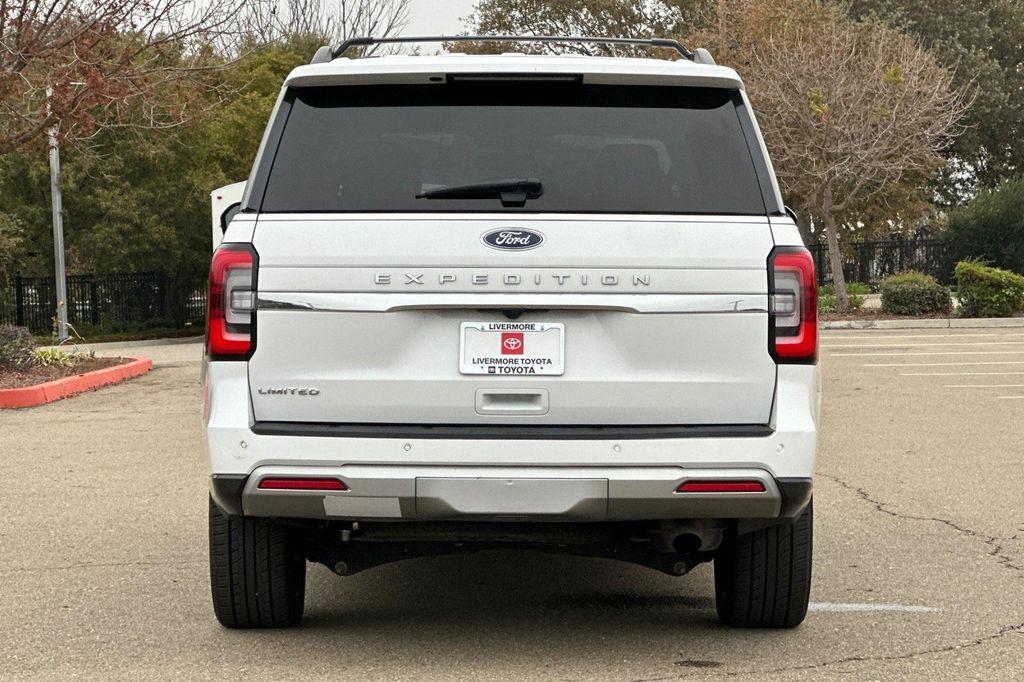 used 2024 Ford Expedition car, priced at $52,990