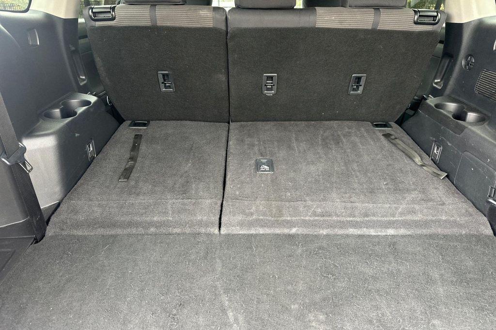 used 2024 Toyota Highlander car, priced at $31,117