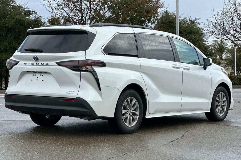 used 2023 Toyota Sienna car, priced at $37,200