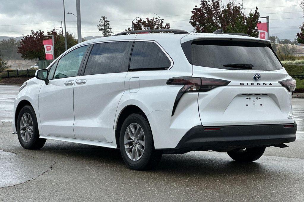 used 2023 Toyota Sienna car, priced at $37,200