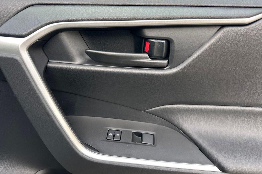 new 2025 Toyota RAV4 car, priced at $31,271