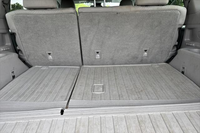 used 2018 Toyota Highlander car, priced at $20,555