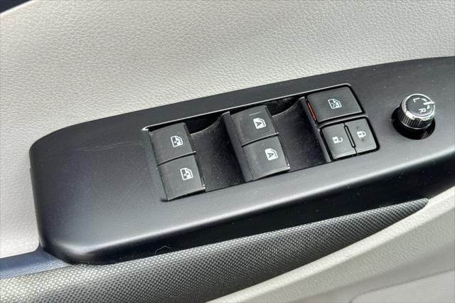 used 2018 Toyota Highlander car, priced at $20,555