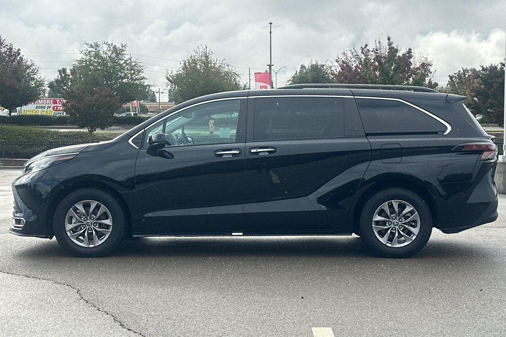 used 2023 Toyota Sienna car, priced at $40,694