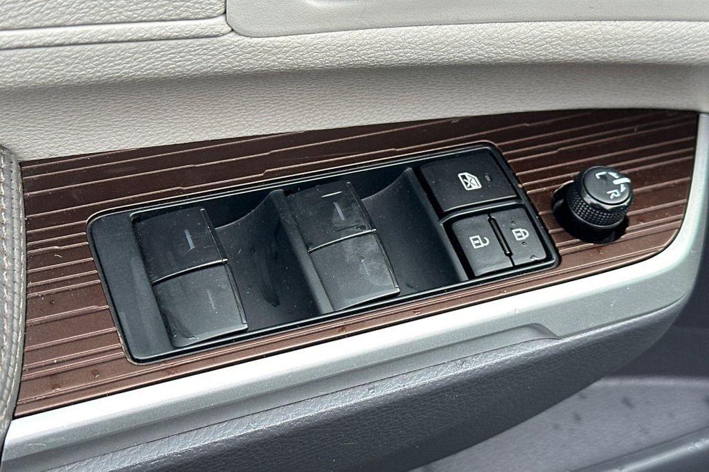 used 2023 Toyota Sienna car, priced at $40,694