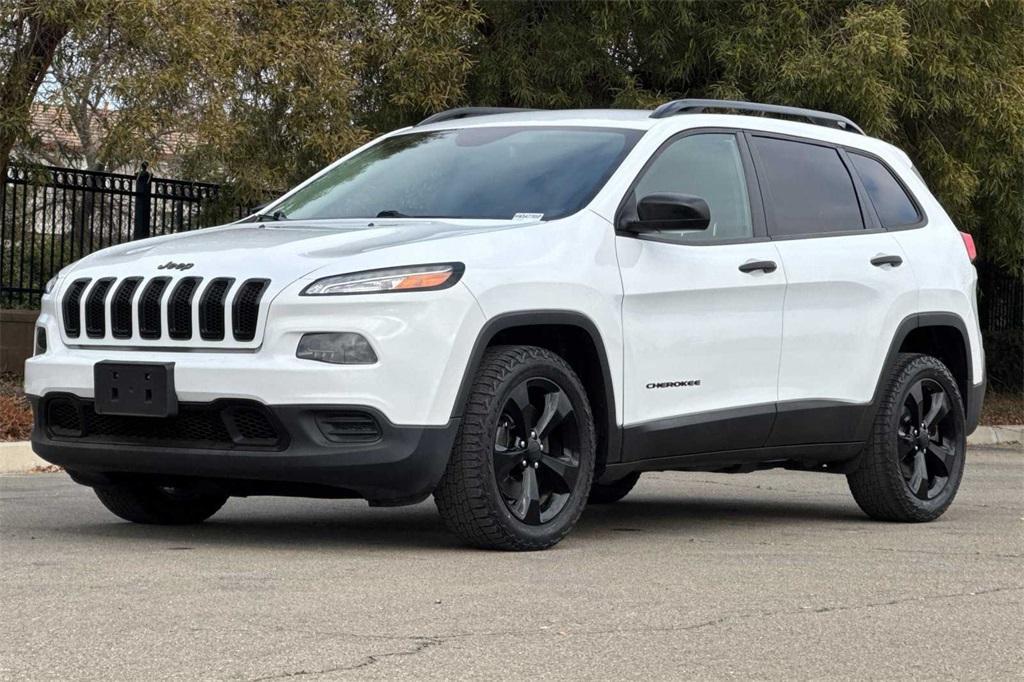 used 2017 Jeep Cherokee car, priced at $15,531